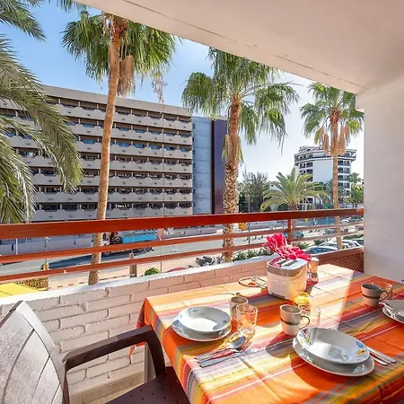 Apartamento A Pie Del Mar